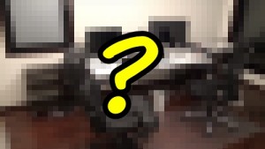 最新!ヒカキンが使っている机と椅子はコレだ!売ってる店は?